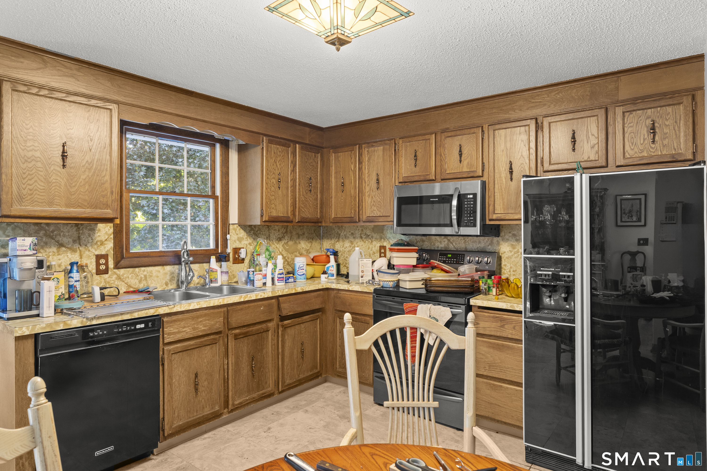 6 Wilton Road Southington, CT 06489 - Photo 15 of 35