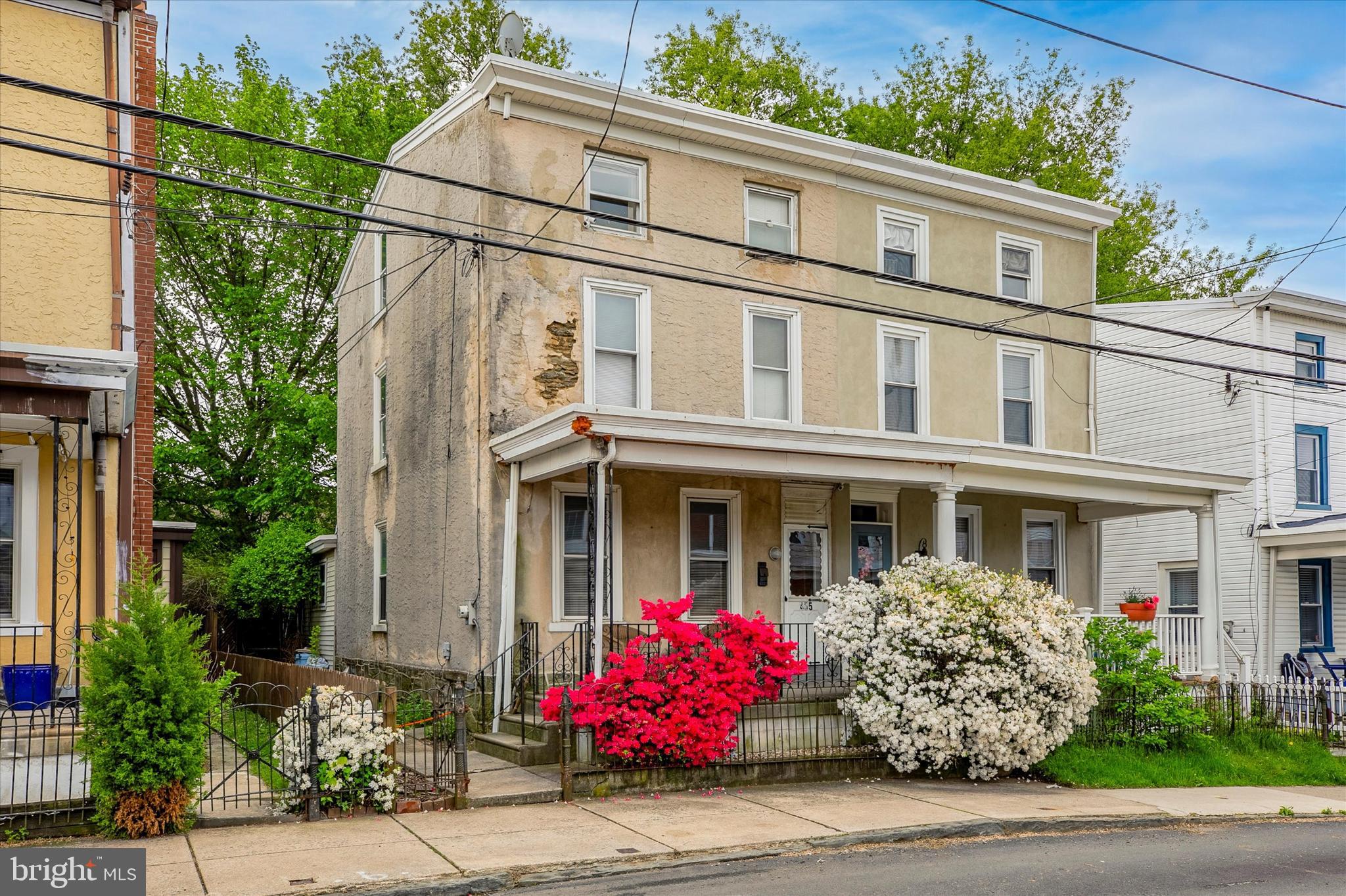 455 Delmar Street Philadelphia, PA 19128 - Photo 2 of 25