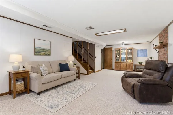 $425,000 | 8900 Turkey Farm Road Northwest, New Salisbury, IN 47161