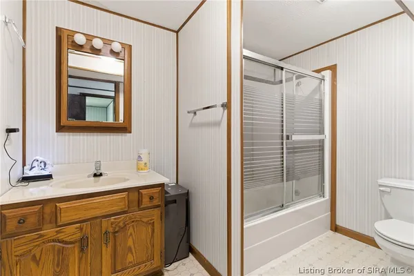 $425,000 | 8900 Turkey Farm Road Northwest, New Salisbury, IN 47161