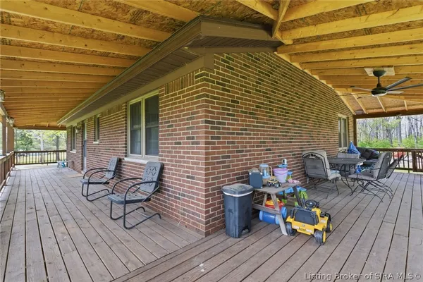 $425,000 | 8900 Turkey Farm Road Northwest, New Salisbury, IN 47161
