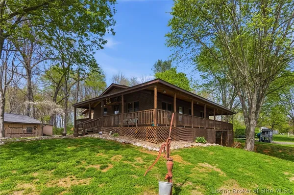 $425,000 | 8900 Turkey Farm Road Northwest, New Salisbury, IN 47161