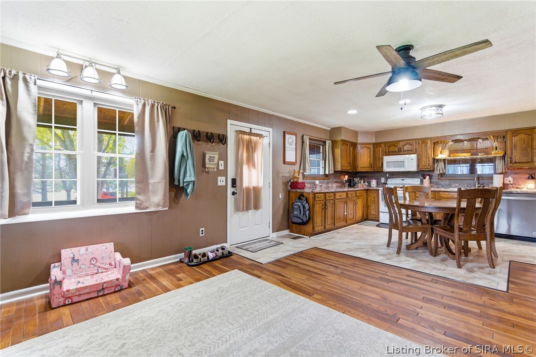 8900 Turkey Farm Road Northwest New Salisbury, IN 47161 - Photo 6 of 82