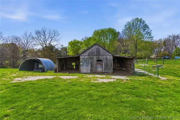 $425,000 | 8900 Turkey Farm Road Northwest, New Salisbury, IN 47161