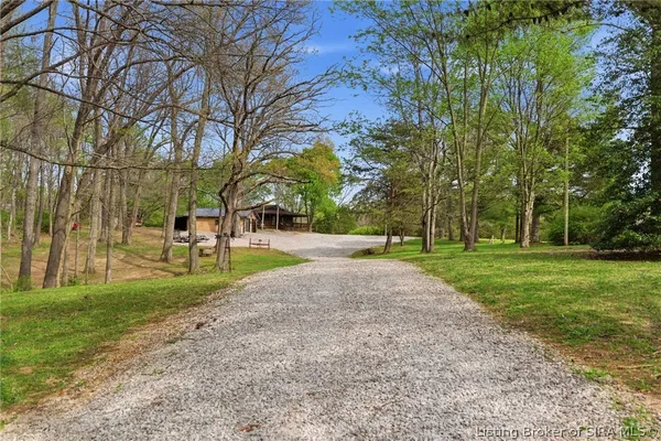 $425,000 | 8900 Turkey Farm Road Northwest, New Salisbury, IN 47161