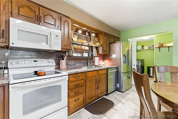 $425,000 | 8900 Turkey Farm Road Northwest, New Salisbury, IN 47161