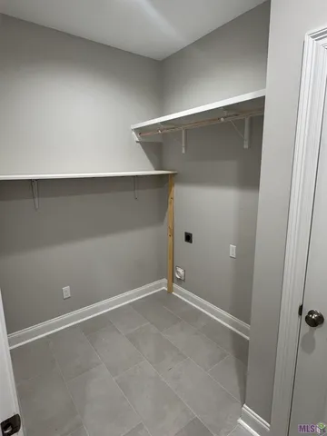 $335,000 | 10606 Highland Lakes Drive, Denham Springs, LA 70726