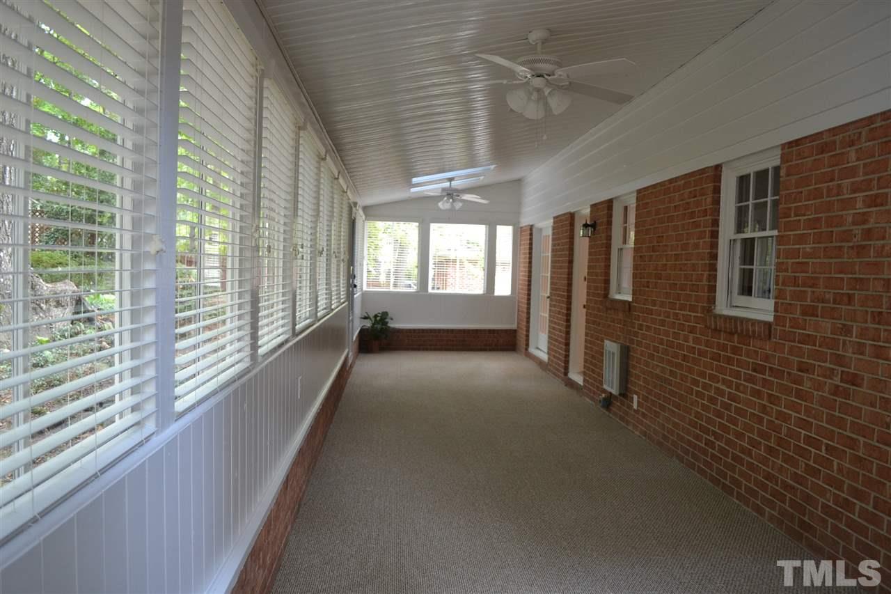 4208 Union Street Raleigh, NC 27609 - Photo 22 of 24 a view of hallway with windows