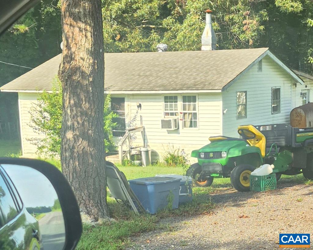 a view of a house with a outdoor space