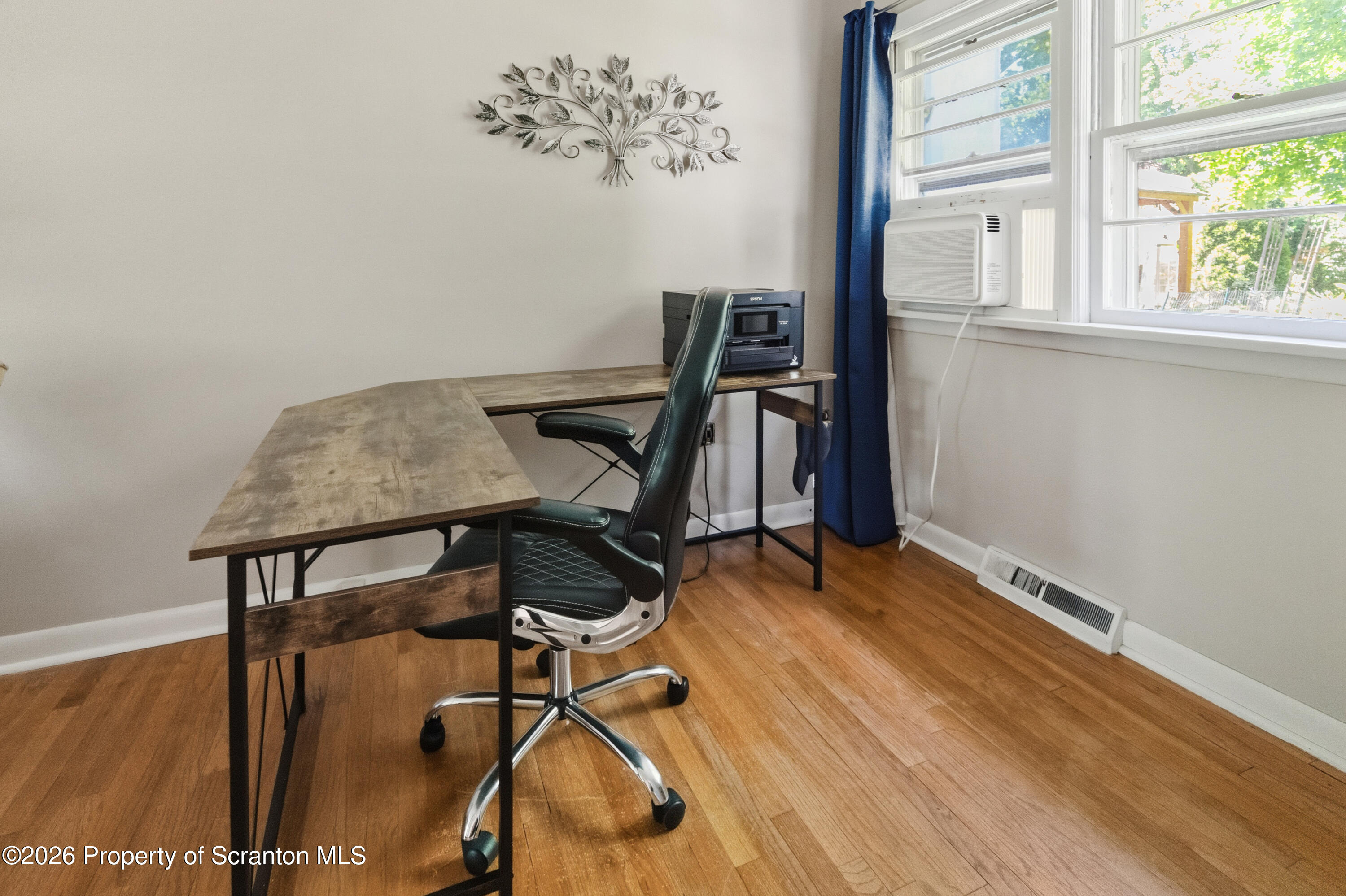 926 Grandview Street Scranton, PA 18509 - Photo 10 of 46 IMG_3856