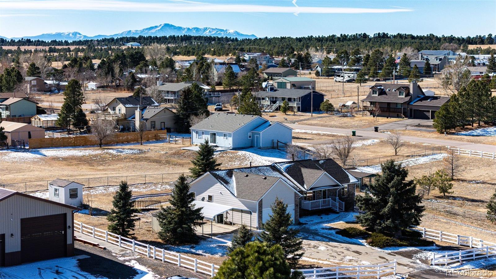 5672 Columbine Ridge Road Elizabeth, CO 80107 - Photo 7 of 50 a view of a city