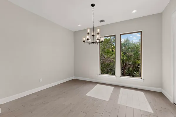 $3,600 | 6621 Destination Way, Lago Vista, TX 78645