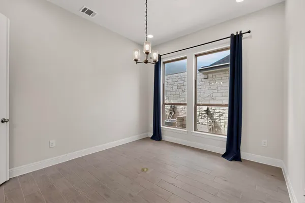 $3,600 | 6621 Destination Way, Lago Vista, TX 78645