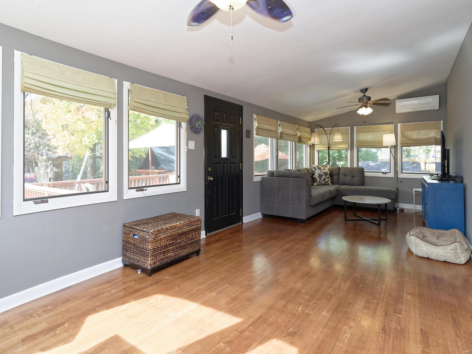 1389 North Berry Road St. Louis, MO 63122 - Photo 17 of 48 Gallery Image 17