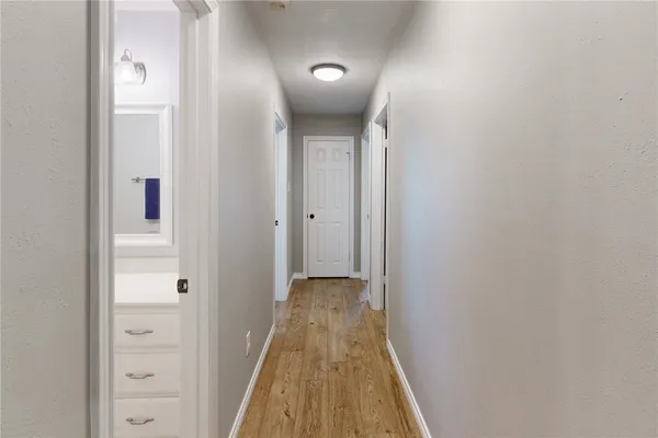 $355,000 | 2905 Mirrormere Circle, Bryan, TX 77807