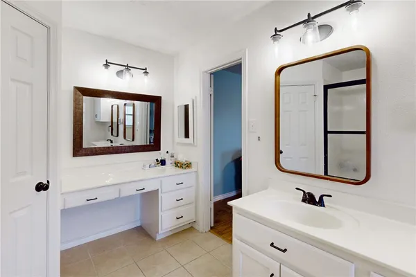 $355,000 | 2905 Mirrormere Circle, Bryan, TX 77807