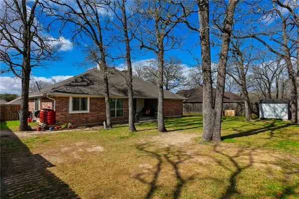 $355,000 | 2905 Mirrormere Circle, Bryan, TX 77807