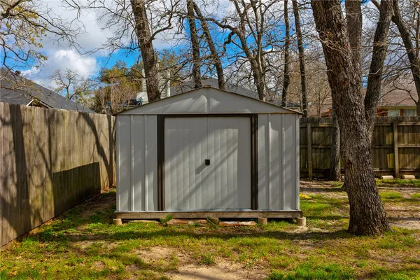 $355,000 | 2905 Mirrormere Circle, Bryan, TX 77807