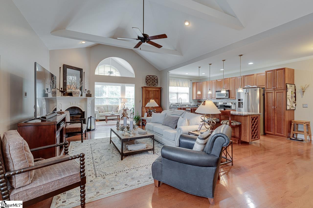 208 Green Chase West Anderson, SC 29621 - Photo 6 of 32 Gallery Image 6