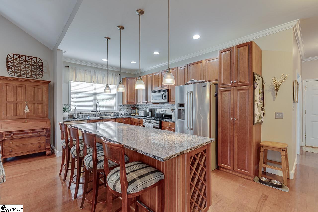 208 Green Chase West Anderson, SC 29621 - Photo 9 of 32 Gallery Image 9