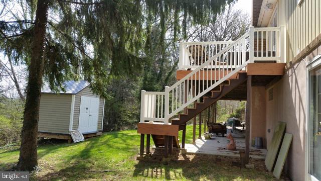 370 Waters Road York, PA 17403 - Photo 22 of 29
