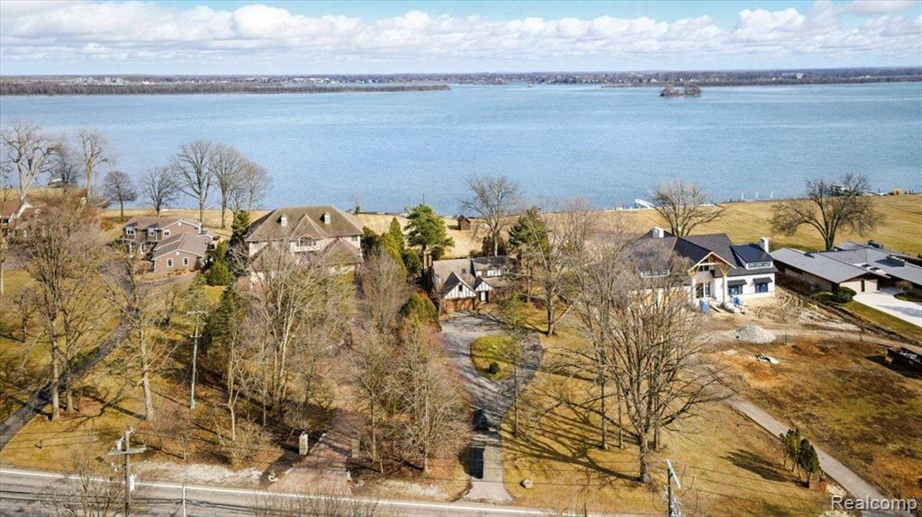 26705 East River Road Grosse Ile, MI 48138 - Photo 30 of 41 Gallery Image 30