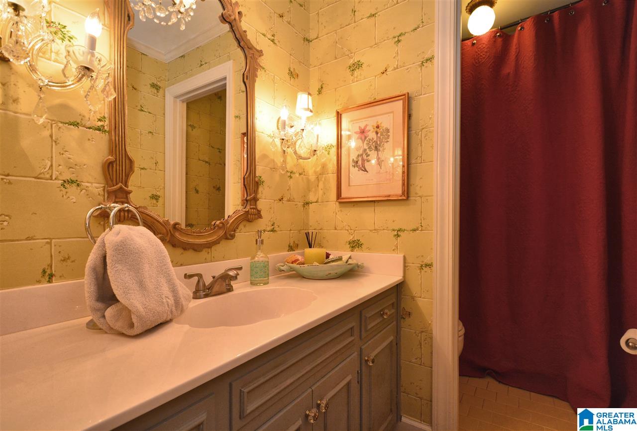 3638 Brookwood Road Birmingham, AL 35223 - Photo 15 of 34