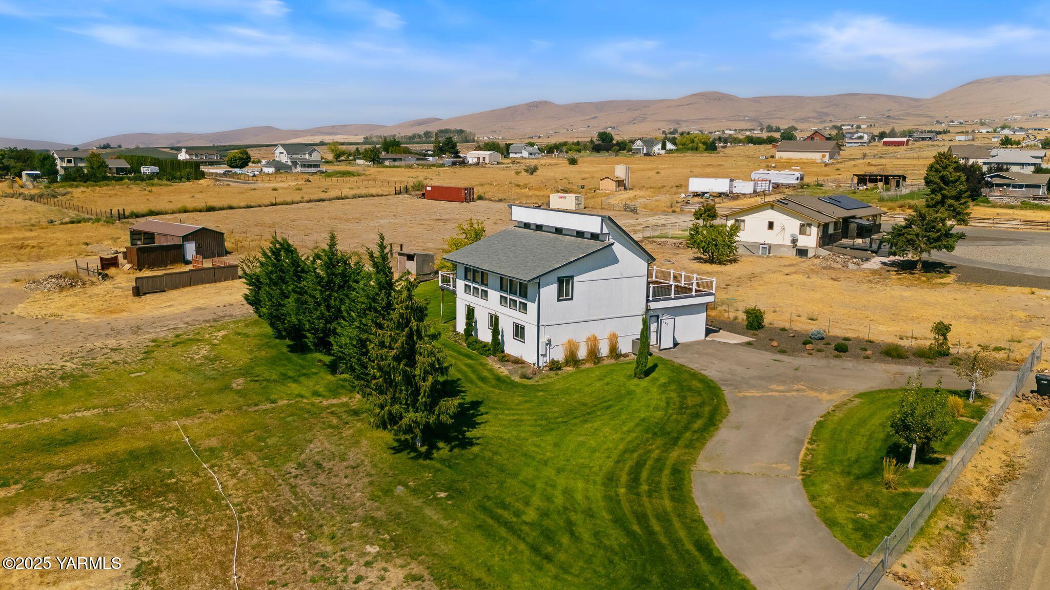 180 Hi Valley View Street Yakima, WA 98901 - Photo 2 of 44 180 Hi Valley View St Aerials-12