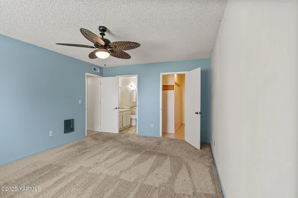 $449,000 | 180 Hi Valley View Street, Yakima, WA 98901