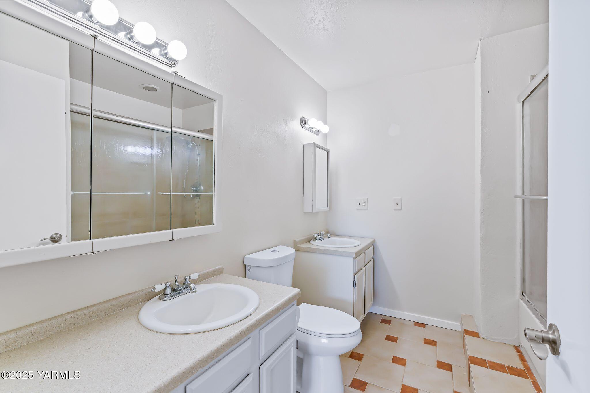 180 Hi Valley View Street Yakima, WA 98901 - Photo 22 of 44 180 Hi Valley View St-20