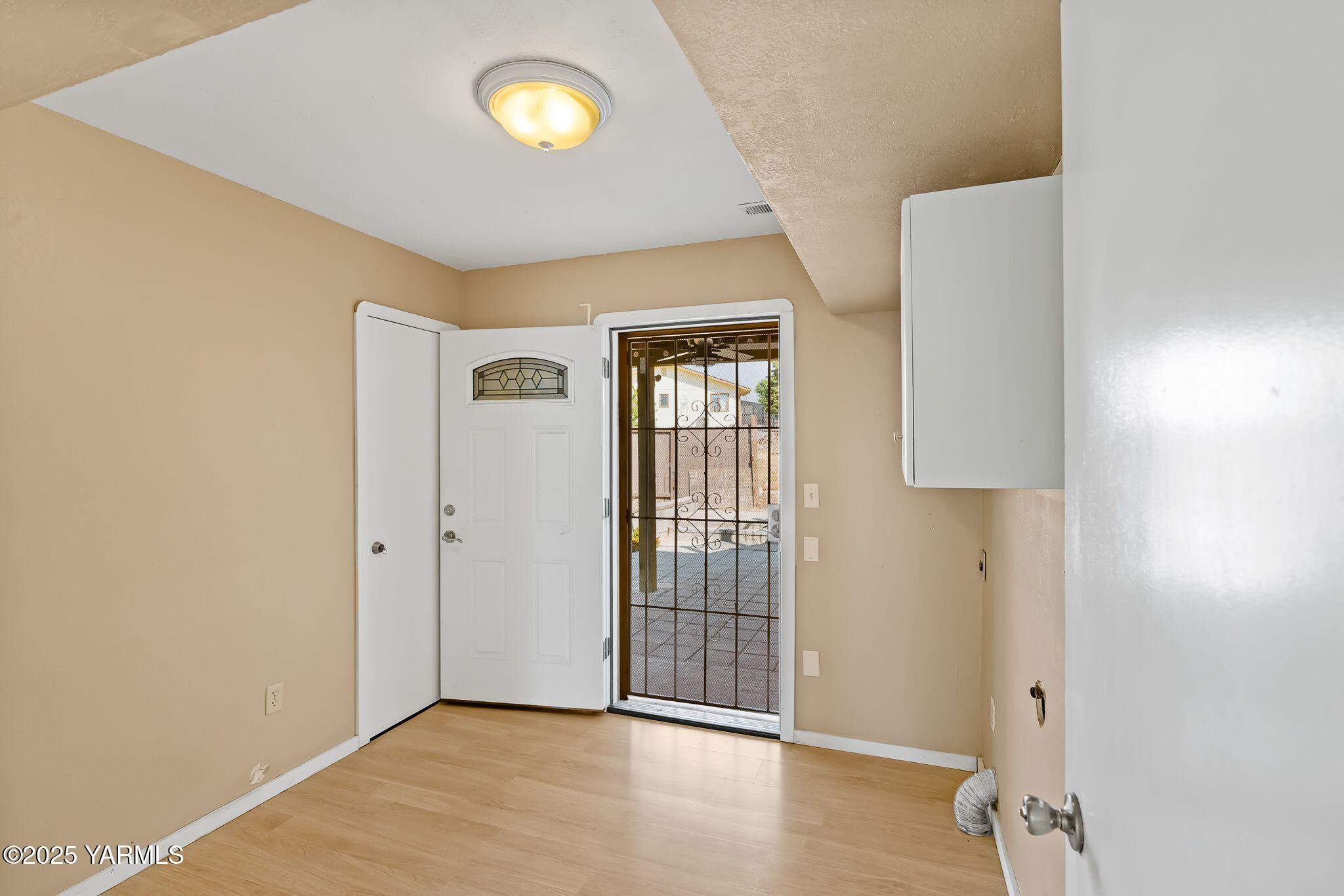 180 Hi Valley View Street Yakima, WA 98901 - Photo 23 of 44 180 Hi Valley View St-21