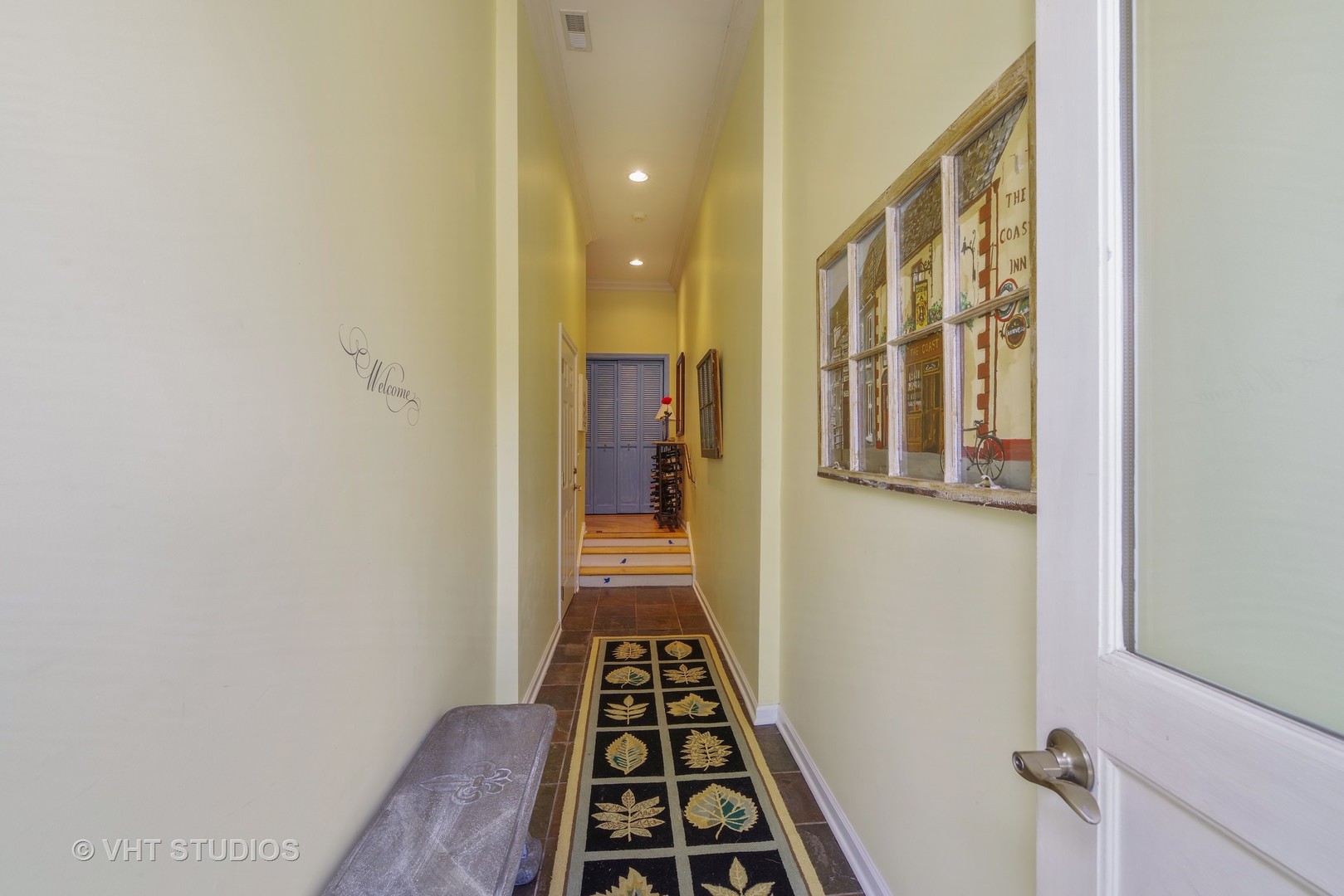 19 Rienzi Lane Highwood, IL 60040 - Photo 2 of 25