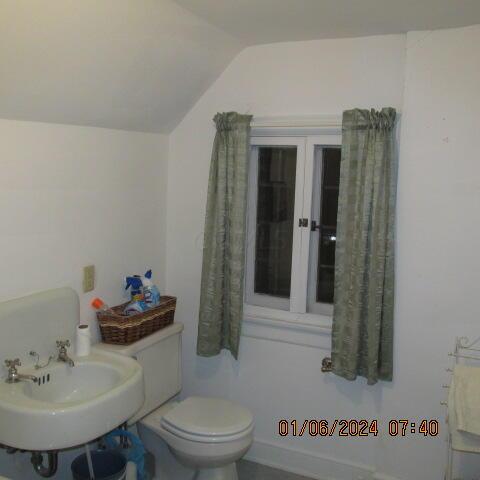 189 North Nelson Road Columbus, OH 43219 - Photo 64 of 80 3rd Floor suite bath