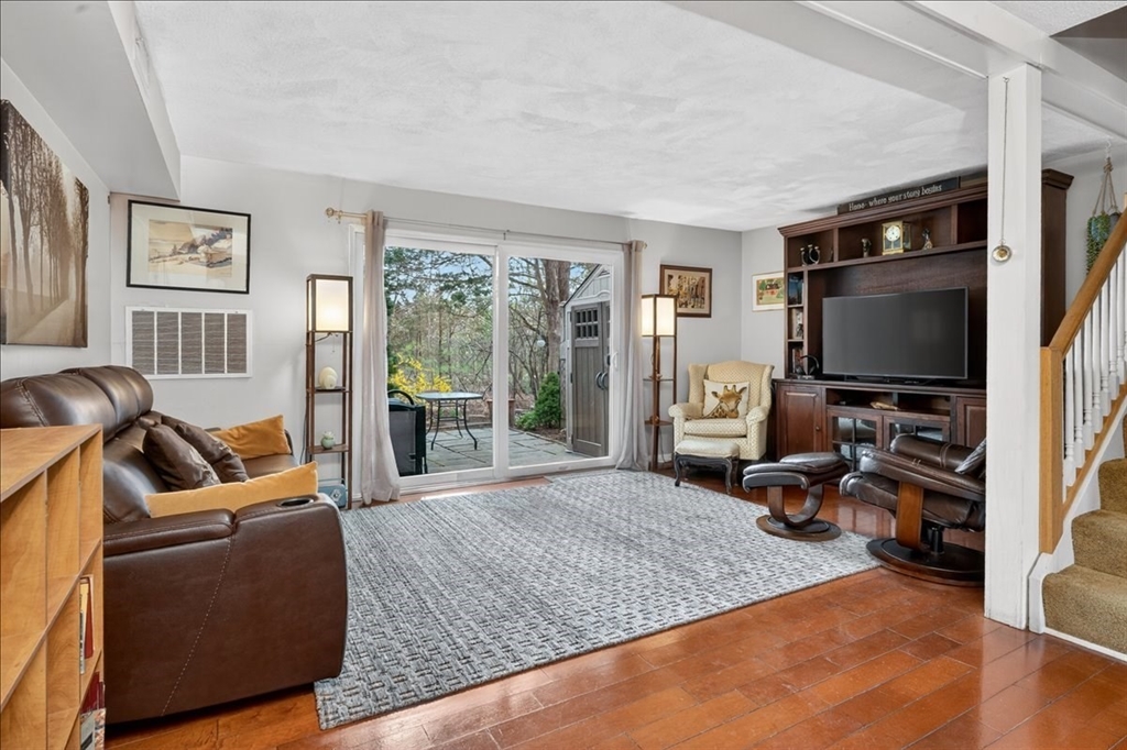 18 Beal's Cove Road, Unit F Hingham, MA 02043 - Photo 7 of 27