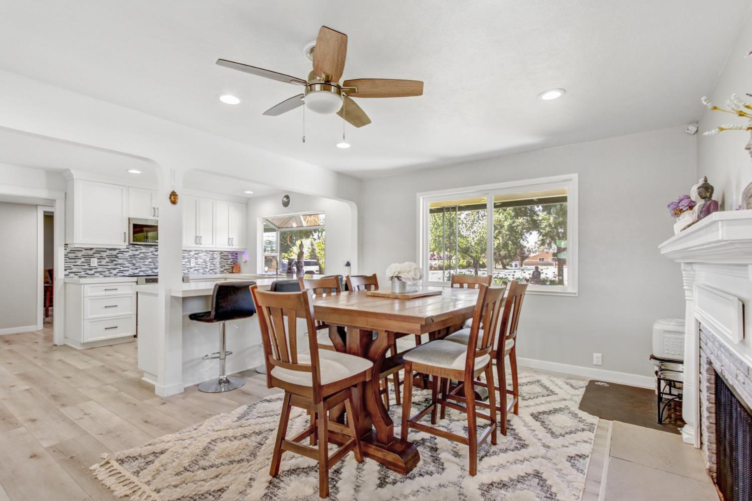 9529 Sheldon Road Elk Grove, CA 95624 - Photo 10 of 68