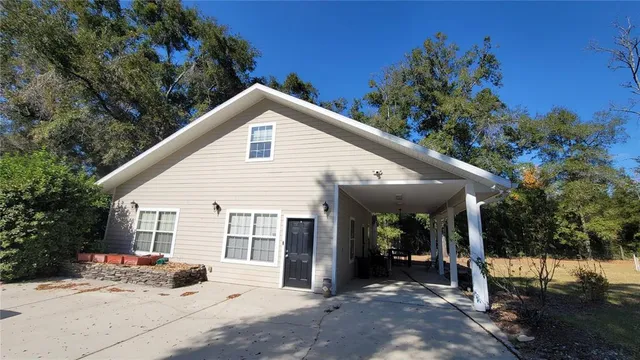 $4,000 | 8762 Highway 26, Newberry, FL 32669