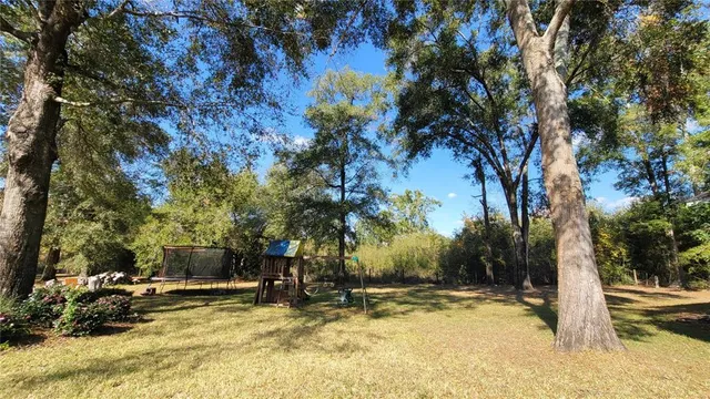 $4,000 | 8762 Highway 26, Newberry, FL 32669