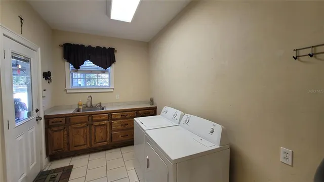 $4,000 | 8762 Highway 26, Newberry, FL 32669