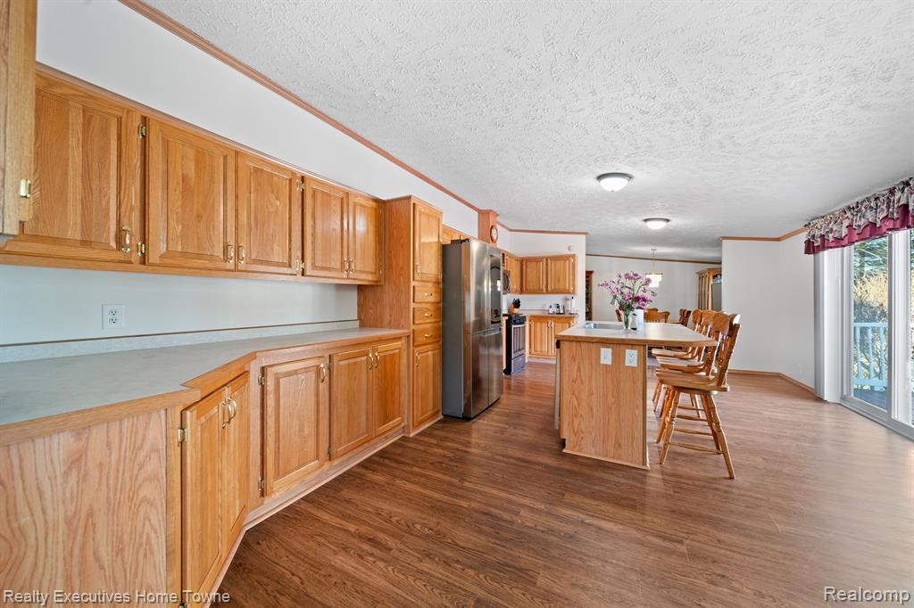 6536 State Road Fort Gratiot, MI 48059 - Photo 11 of 28