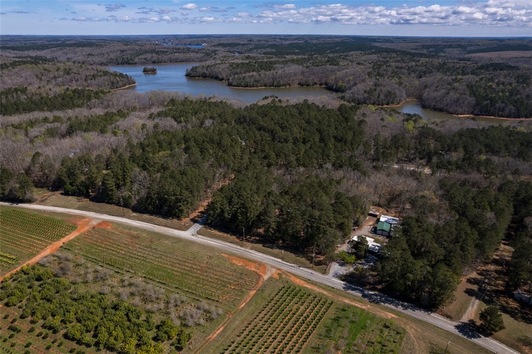 75-5w-8l Deer Track Road Iva, SC 29655 - Photo 2 of 9 Gallery Image 2