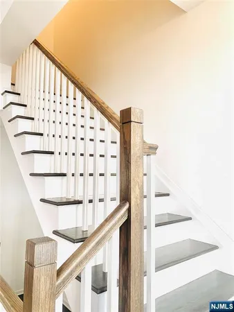 $5,400 | 33 Parkside Lane, Unit 33, Teaneck, NJ 07666