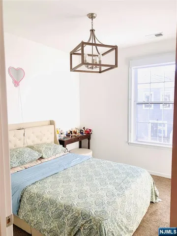 $5,400 | 33 Parkside Lane, Unit 33, Teaneck, NJ 07666