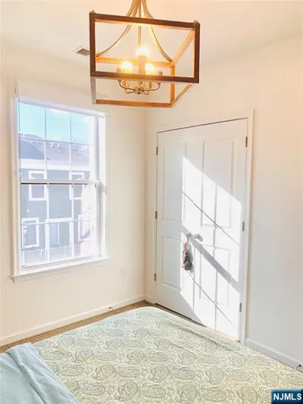 $5,400 | 33 Parkside Lane, Unit 33, Teaneck, NJ 07666