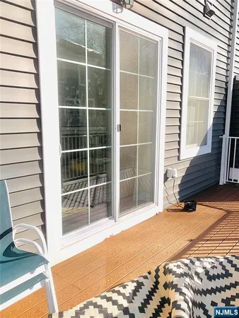 $5,400 | 33 Parkside Lane, Unit 33, Teaneck, NJ 07666