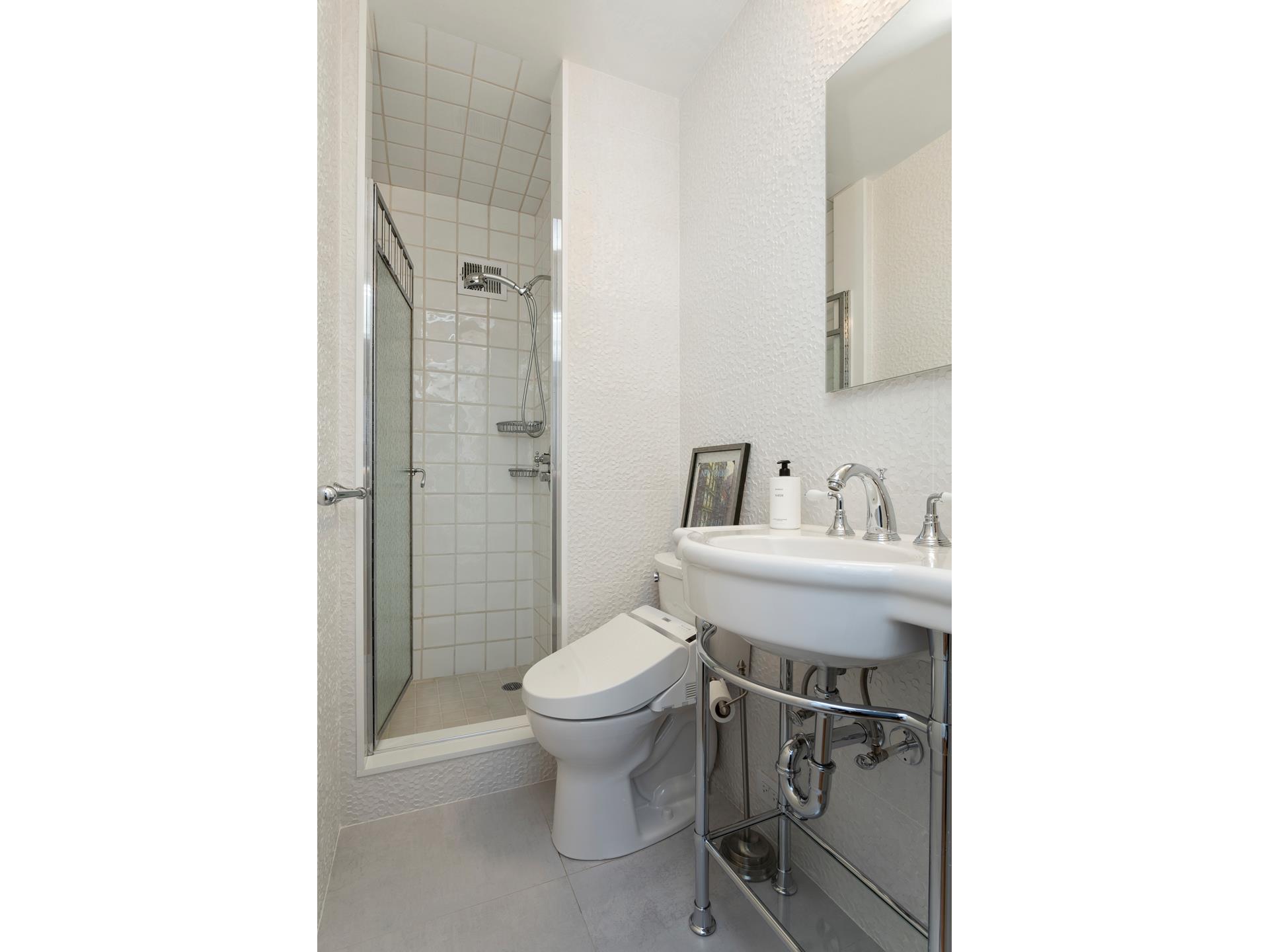 923 5th Avenue, Unit 9G Manhattan, NY 10021 - Photo 11 of 11