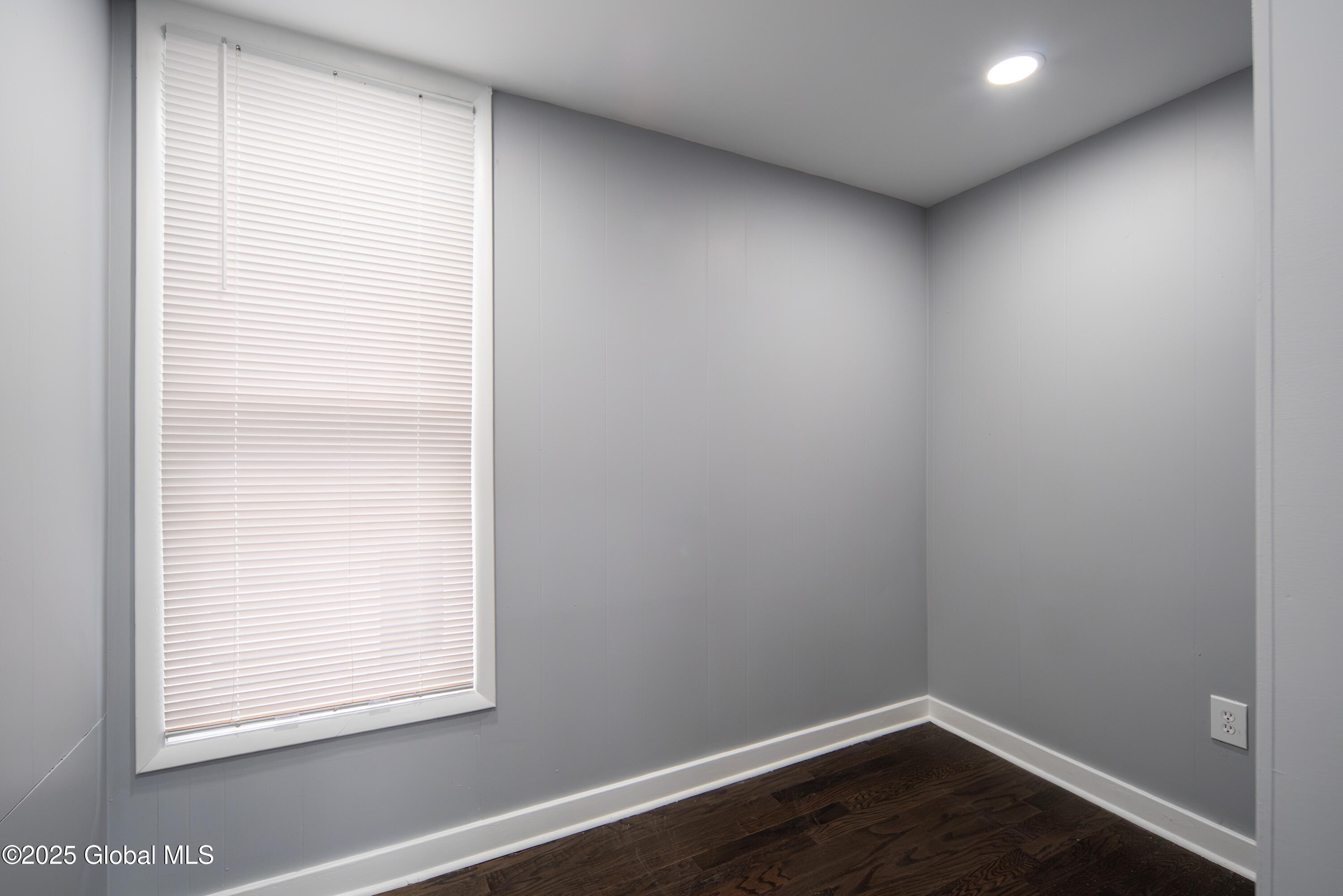 201 Broadway Watervliet, NY 12189 - Photo 19 of 52 019