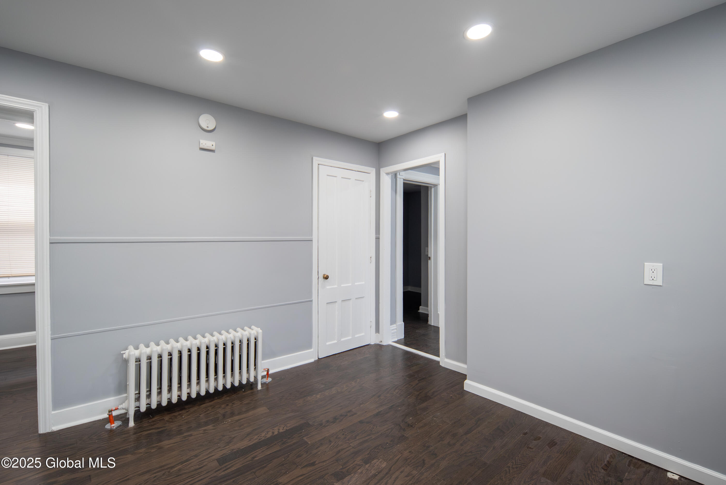 201 Broadway Watervliet, NY 12189 - Photo 7 of 52 007