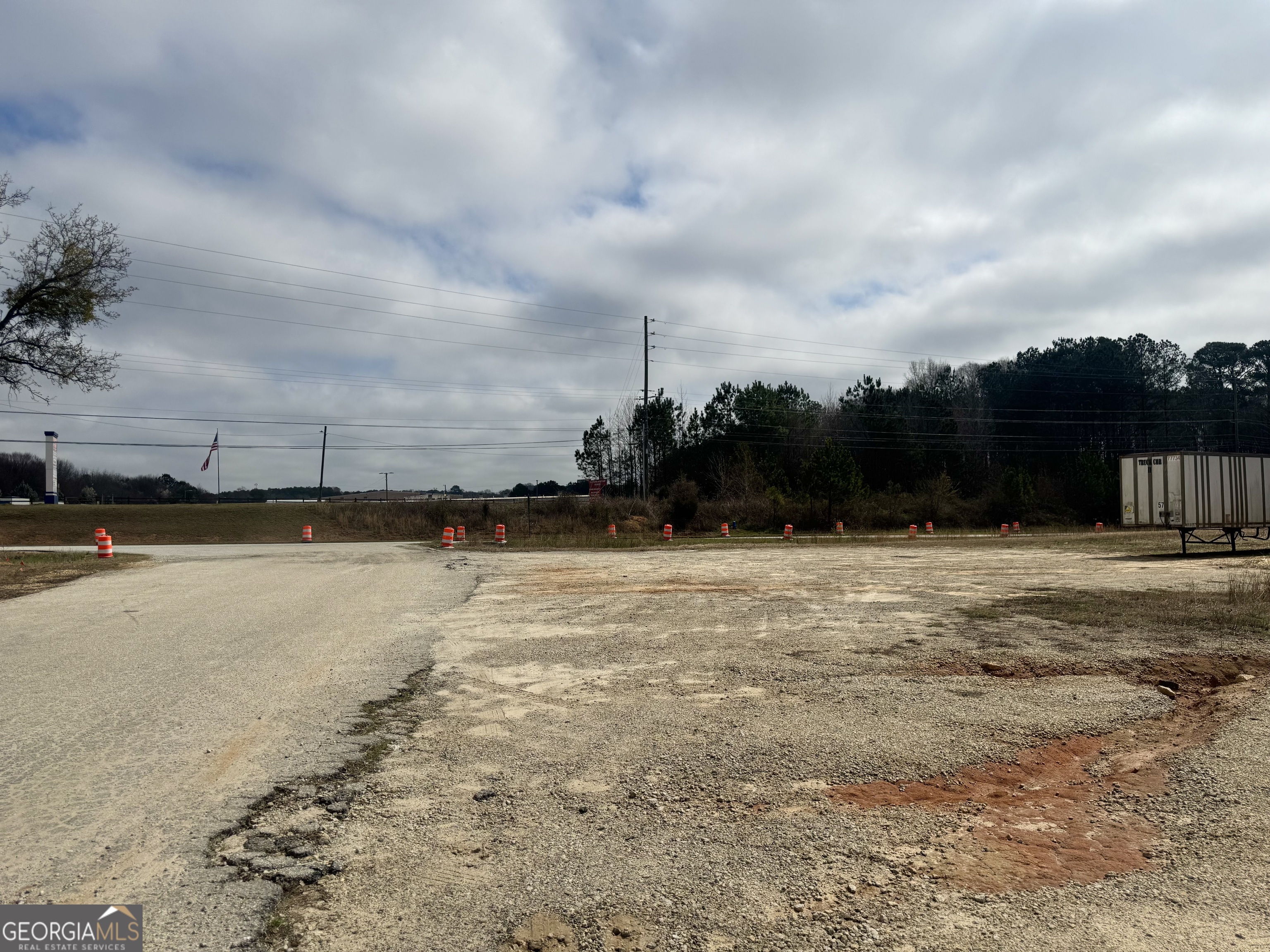 184 Mill Road McDonough, GA 30253 - Photo 14 of 40 a view of a terrace
