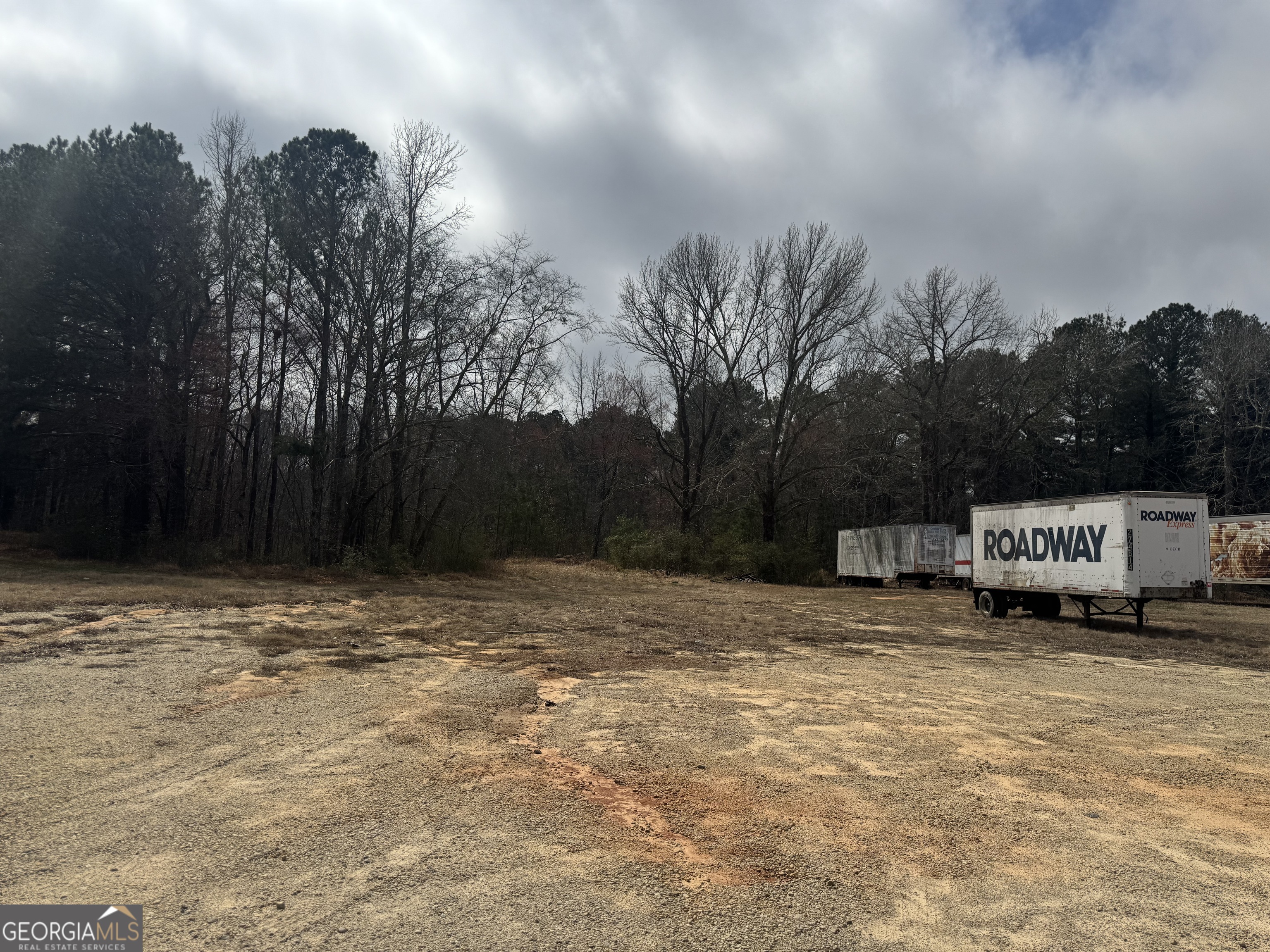 184 Mill Road McDonough, GA 30253 - Photo 24 of 40 a view of a parking area