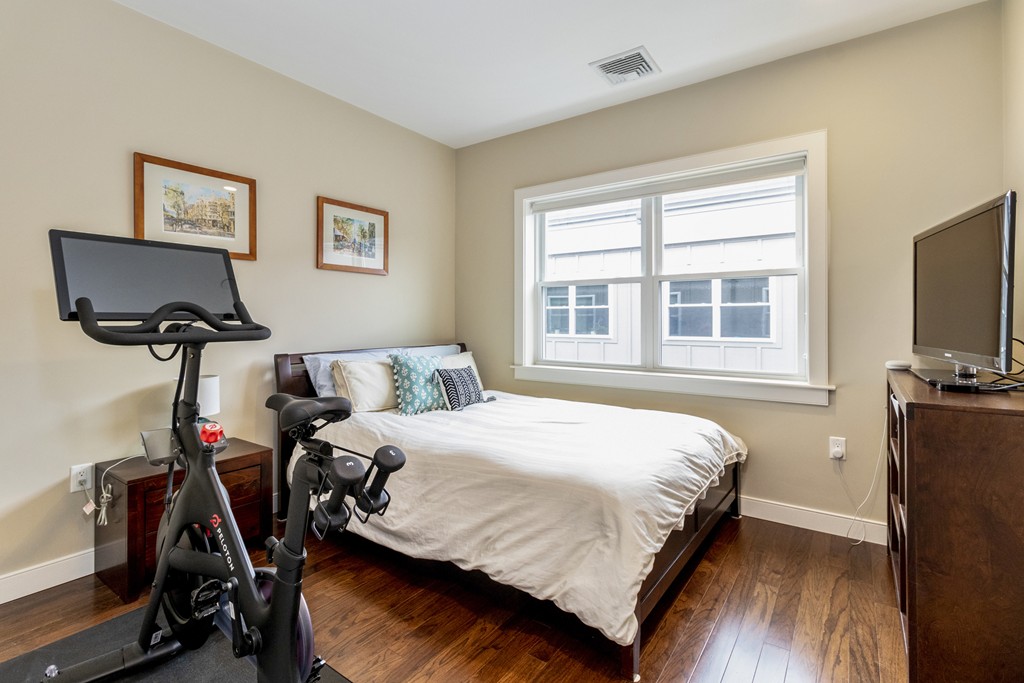 97 Brookley Road, Unit 3 Boston, MA 02130 - Photo 9 of 14 Gallery Image 9